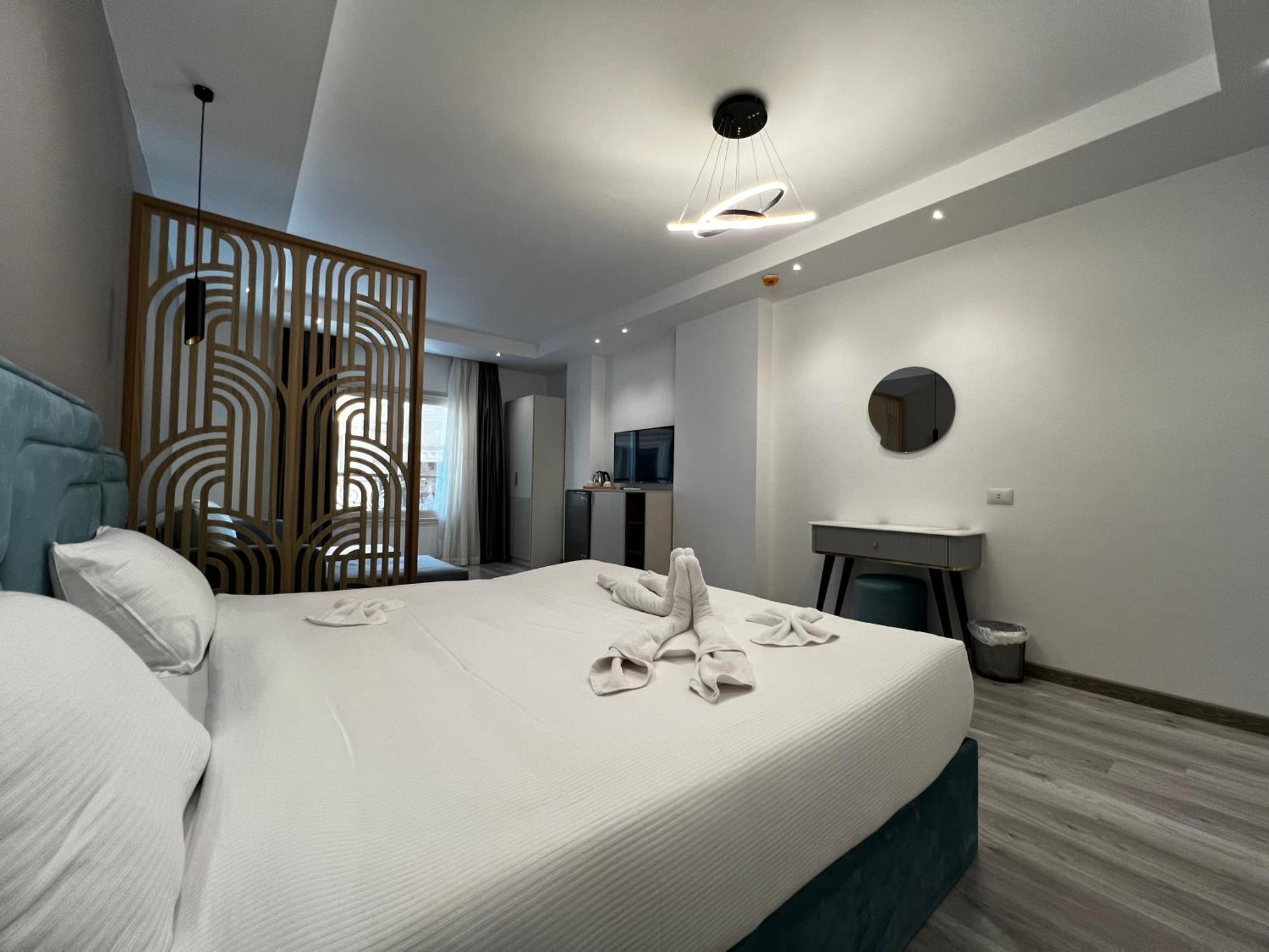 Onyx Pyramids Boutique Hotel Al Kawm al Akhdar Екстериор снимка