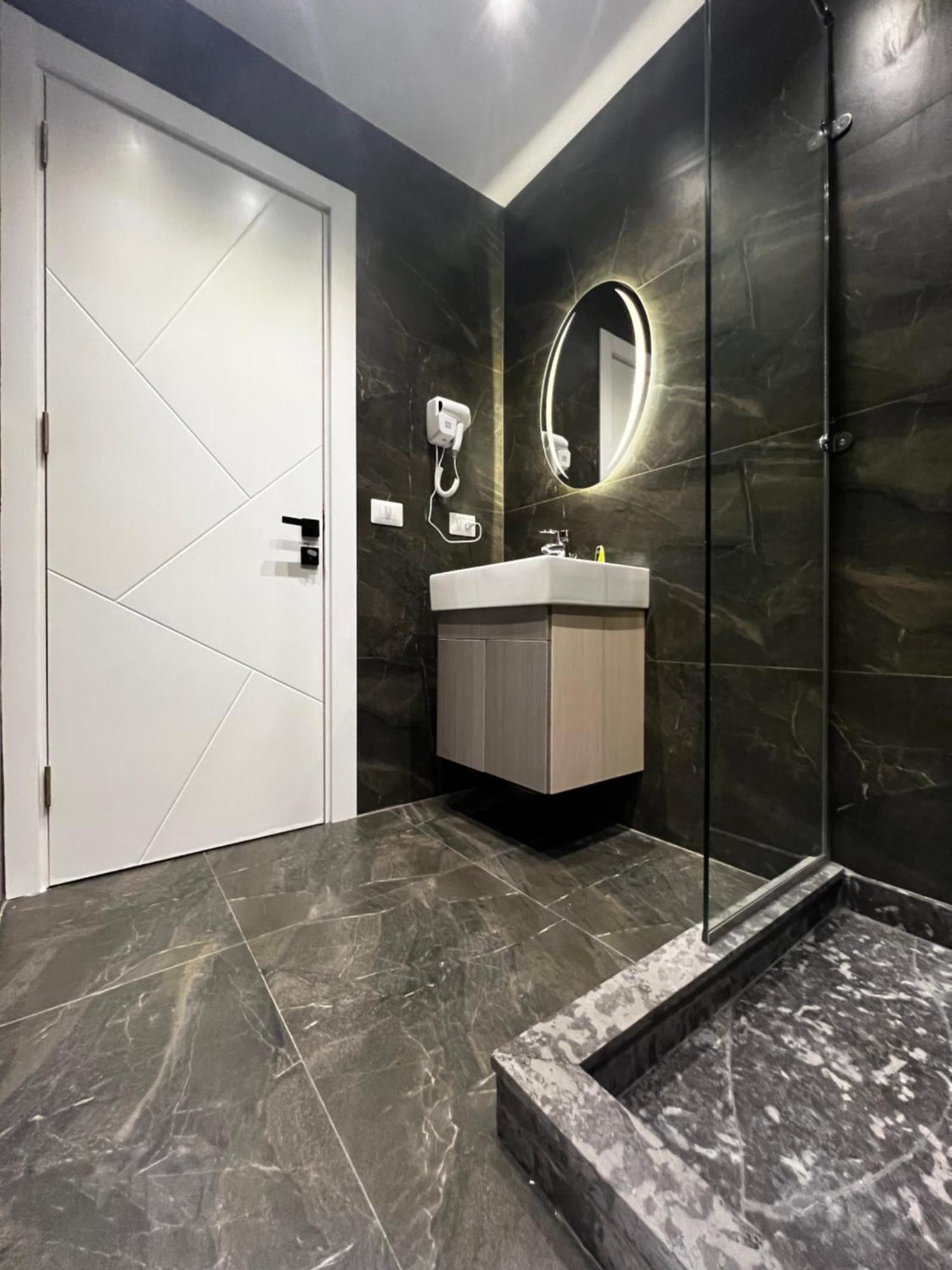Onyx Pyramids Boutique Hotel Al Kawm al Akhdar Екстериор снимка