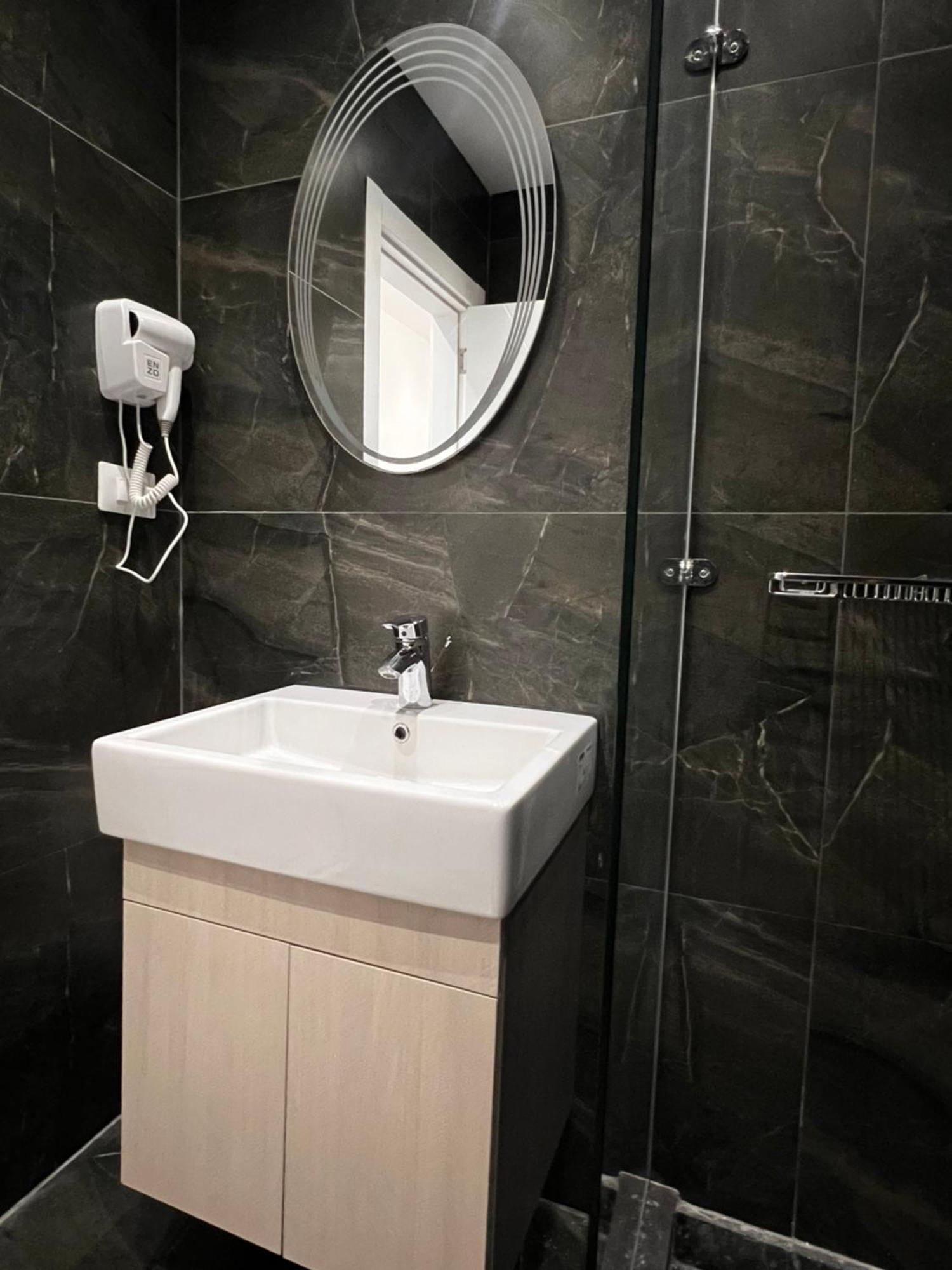 Onyx Pyramids Boutique Hotel Al Kawm al Akhdar Екстериор снимка