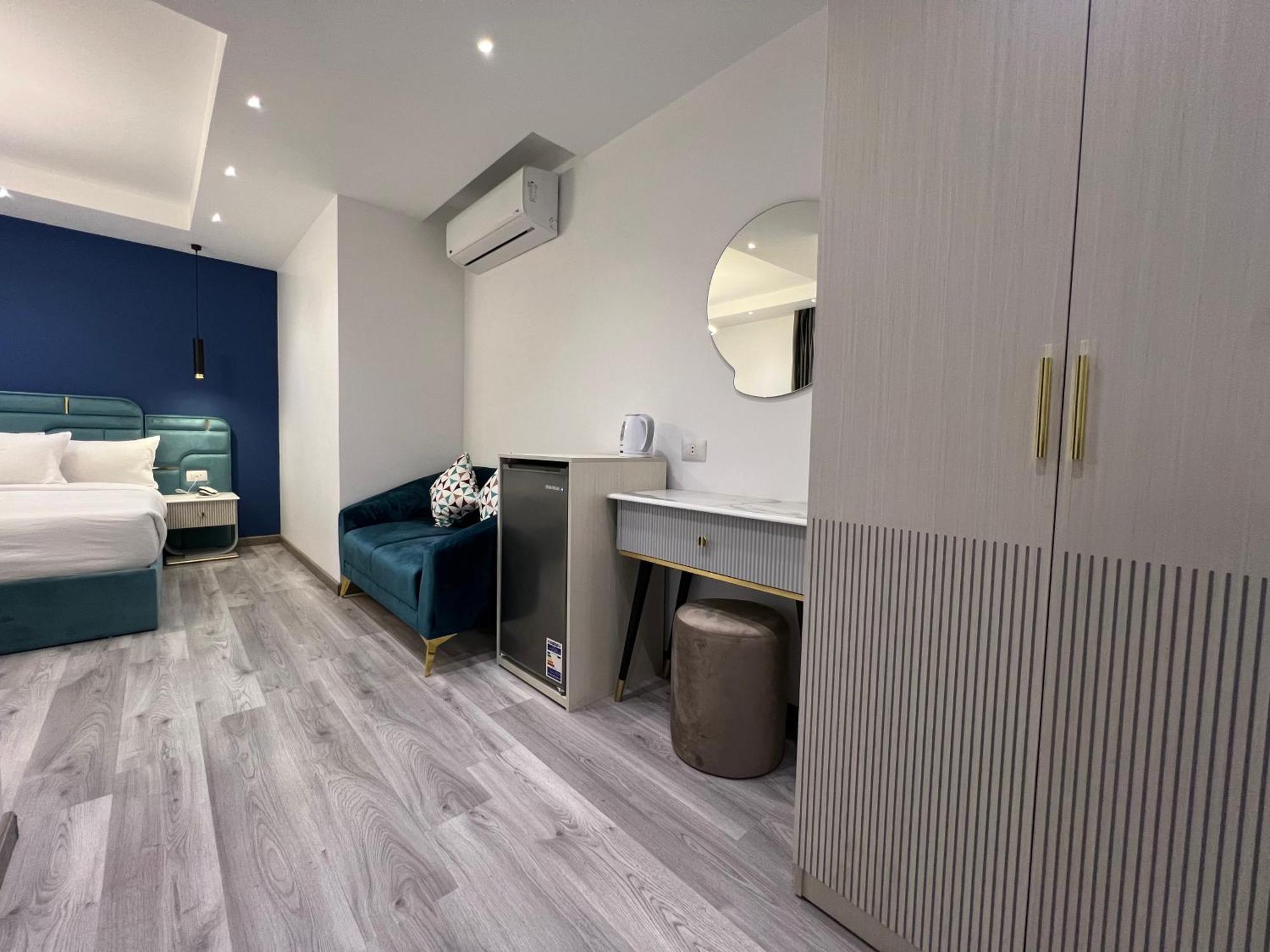 Onyx Pyramids Boutique Hotel Al Kawm al Akhdar Екстериор снимка